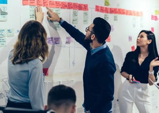 webinar-warum-ihr-innovationsprozess-zum-scheitern-verurteilt-ist